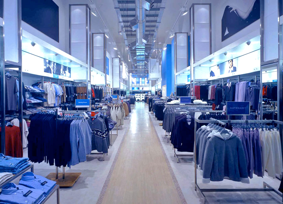 Store interior 1